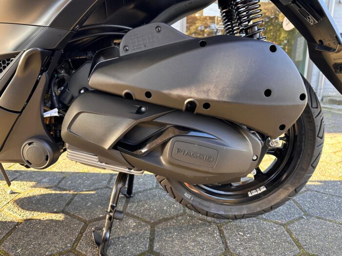 PIAGGIO MP3 310cc hpe SPORT NERO METEORA (nr.162) - Afbeelding 23