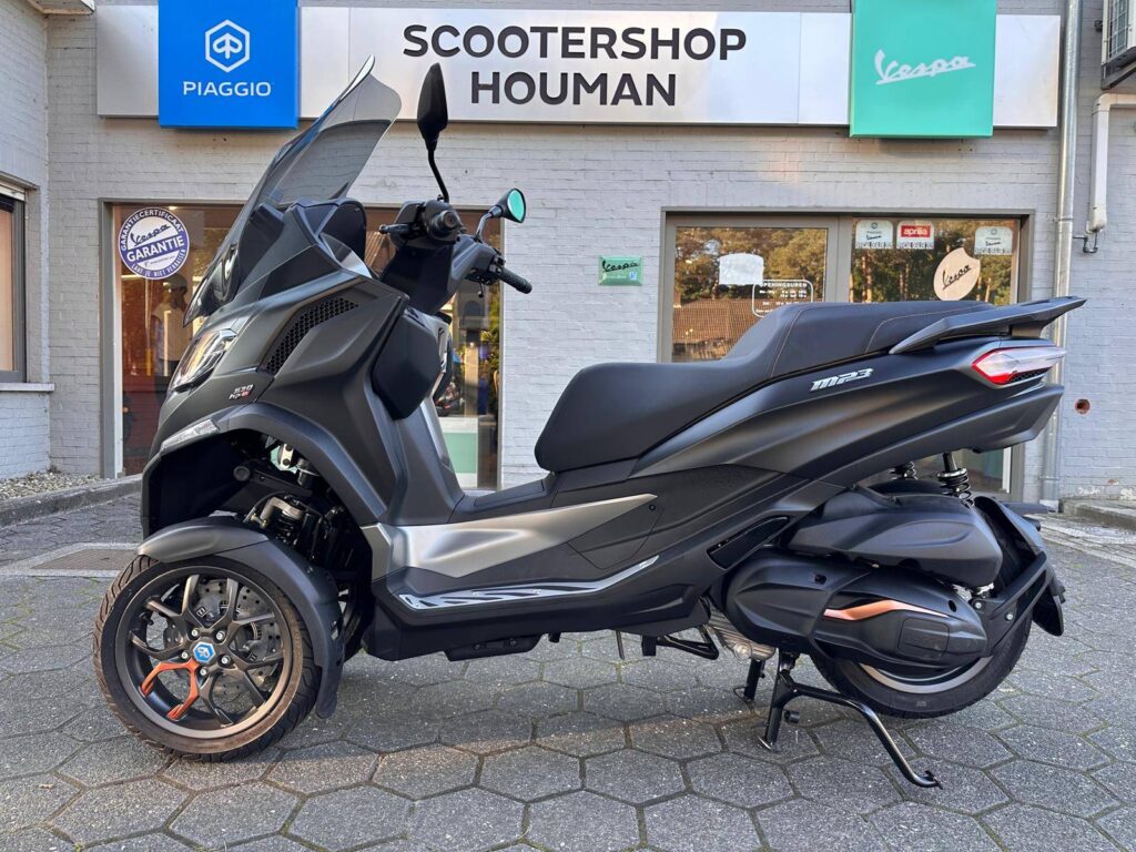 Piaggio MP3 530cc Exclusive Nero Meteora Matt (nr.10)