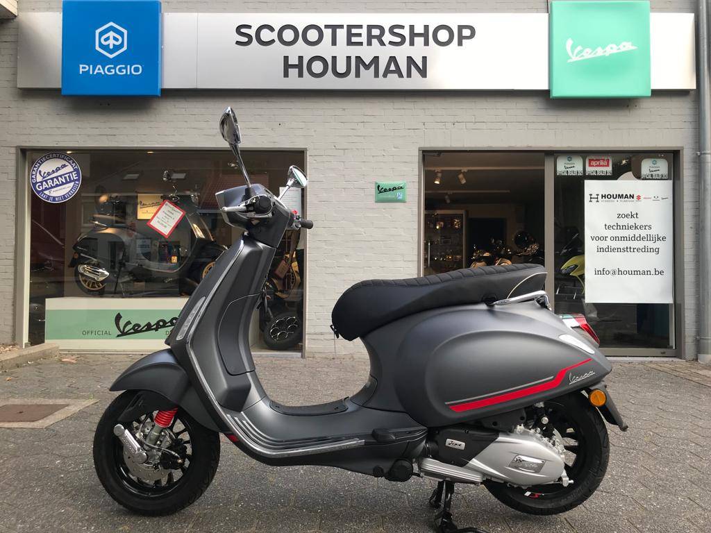 Vespa Sprint S  125 cc GRIGIO TRAVOLGENTE (nr. 210)