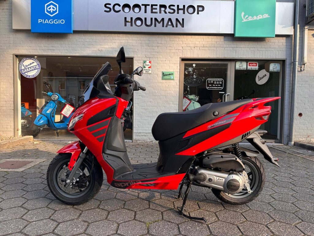 Aprilia SXR 50cc Sport 45Km Power Red (nr.5)